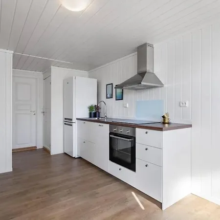 Leilighet med fantastisk utsikt - gratis parkering Arendal Eksteriør bilde